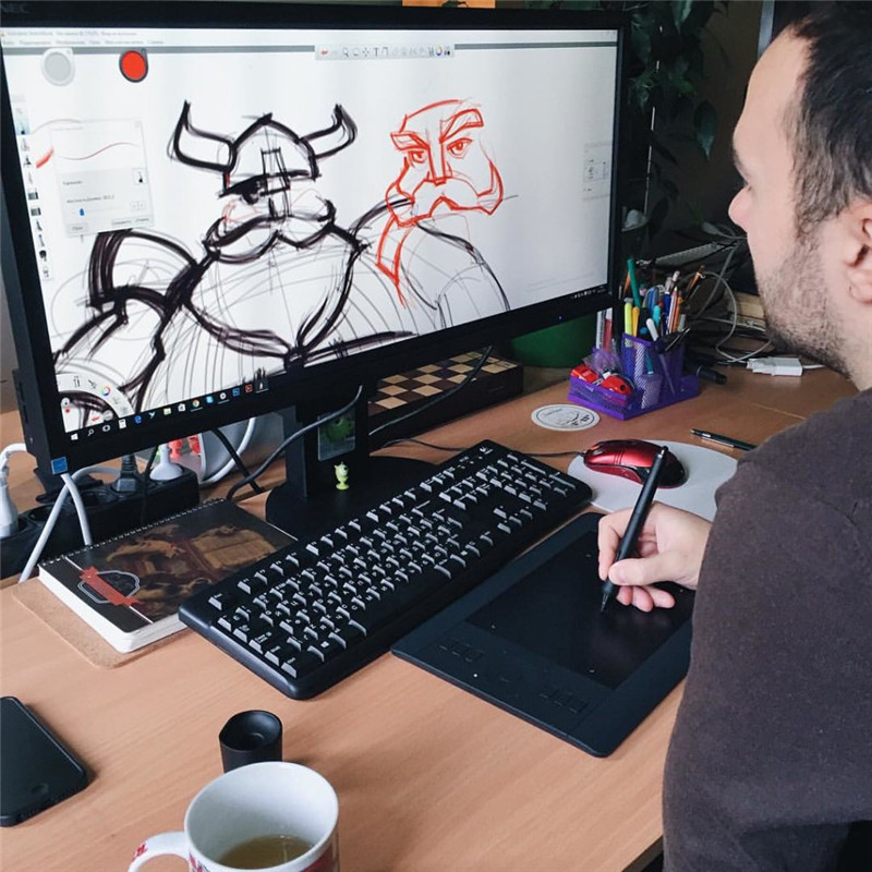 平面设计方向：广告、海报、印刷、包装设计等