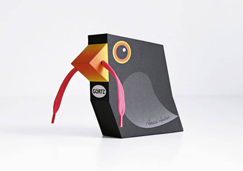 炫酷创意鞋子包装设计